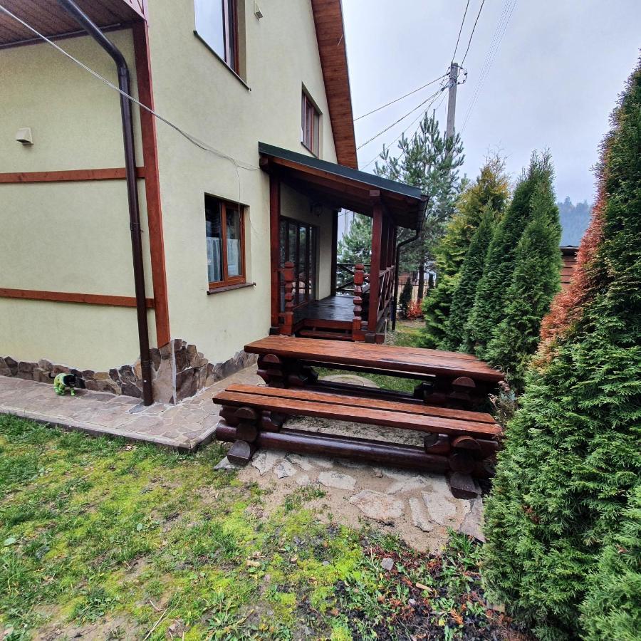 Chalet 888 Cottages Palyanytsya Exterior photo