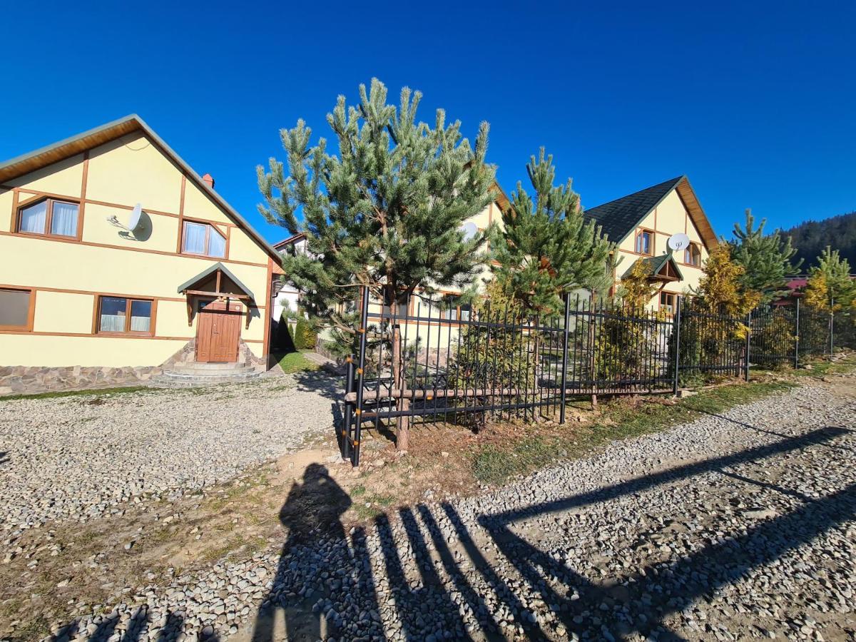 Chalet 888 Cottages Palyanytsya Exterior photo